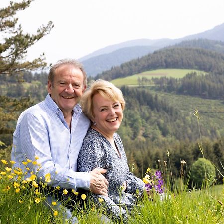 Andre Et Viviane Chatelard - Chambres D'Hotes Saint Bonnet le Froid Bagian luar foto